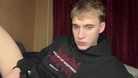 Snapshot of kevin_martin8 chatting on December 3, 7:56 pm Kevin Martin online show from December 3, 7:56 pm