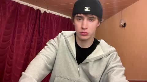 Snapshot of kevin_martin8 chatting on April 13, 5:07 pm Kevin Martin online show from April 13, 5:07 pm