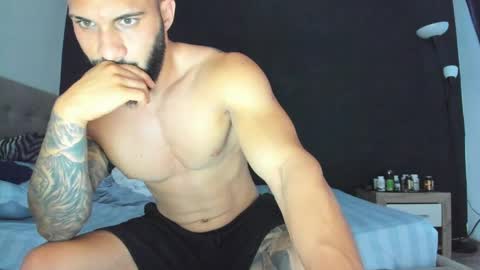 Snapshot of kevin_muscle1 chatting on June 7, 9:35 am Kevin online show from June 7, 9:35 am