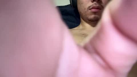 Snapshot of kevinderon1 chatting on January 9, 6:59 am kevinderon1 online show from January 9, 6:59 am