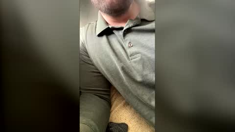 Snapshot of kevingermany307824 chatting on April 7, 7:53 am kevingermany307824 online show from April 7, 7:53 am