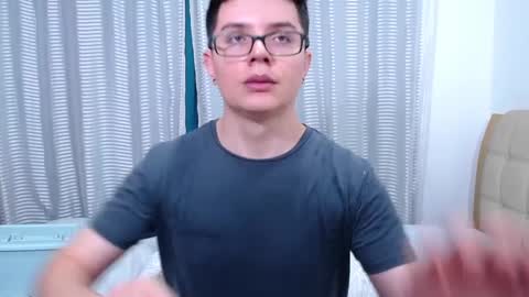 Kevin online show from February 20, 4:18 am