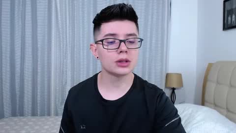 Kevin online show from September 16, 8:54 pm