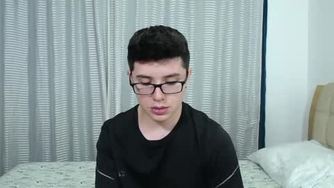 Kevin online show from October 1, 9:32 pm