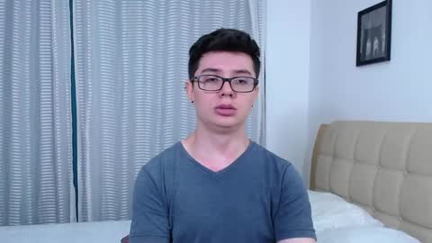 Kevin online show from October 8, 12:19 am