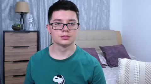 Kevin online show from June 18, 11:42 pm