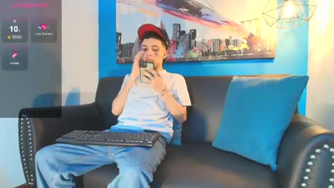 Sexy  Hot Kevin online show from June 7, 1:10 am