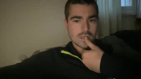 kevinpillobello online show from November 26, 3:13 pm