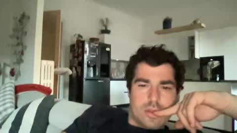 kevinpillobello online show from March 13, 4:46 pm