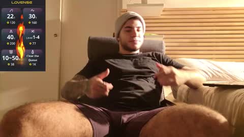 Kevin online show from November 8, 11:36 pm