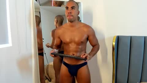 Snapshot of kevinxblack chatting on October 5, 9:02 pm sebastian online show from October 5, 9:02 pm