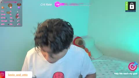 Snapshot of kevinxlvx chatting on January 14, 10:12 pm kevin and ottis online show from January 14, 10:12 pm