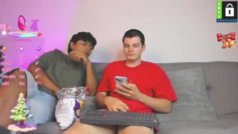 kevin and ottis online show from December 23, 4:32 am