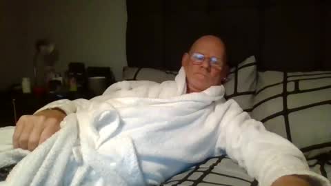 kevlooking4sez online show from December 8, 11:19 pm