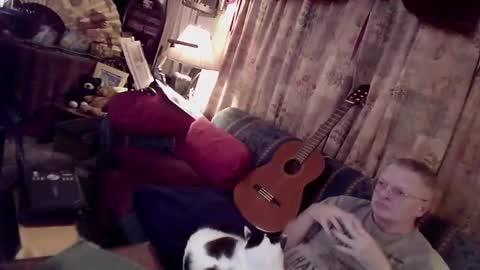 kevydaddyhubby2 online show from November 13, 7:40 am