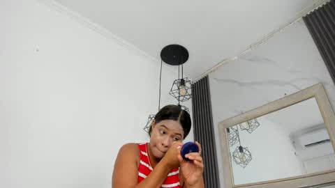 Snapshot of keyla_mejia chatting on June 5, 12:11 pm Keyla online show from June 5, 12:11 pm