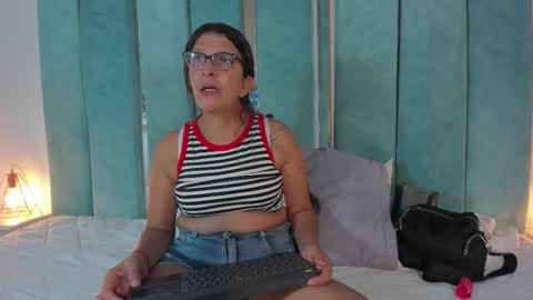 Keila Milf online show from February 3, 10:42 am