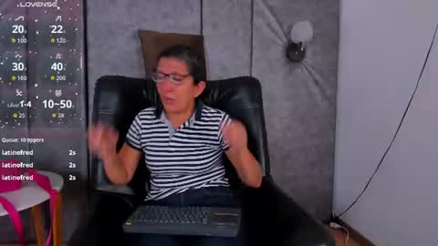 Snapshot of keyla_milf chatting on June 19, 12:37 am Keila Milf online show from June 19, 12:37 am