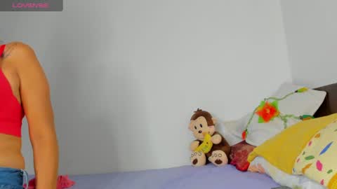 Snapshot of keyla_milf chatting on July 28, 3:35 am Keila Milf online show from July 28, 3:35 am