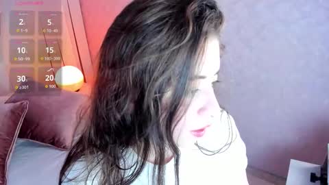 Key   online show from March 9, 5:50 pm