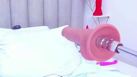 Snapshot of keyllaa_ chatting on January 23, 8:24 pm Keylla online show from January 23, 8:24 pm