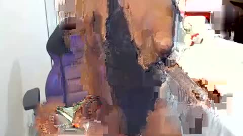 Sandy Saenz online show from November 25, 11:32 am