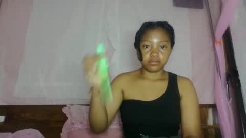 Snapshot of khaissa chatting on April 17, 2:36 am khaissa online show from April 17, 2:36 am