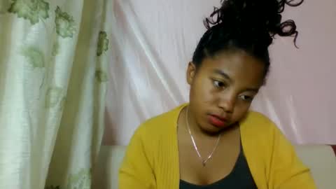 Snapshot of khaissa chatting on May 25, 12:16 am khaissa online show from May 25, 12:16 am