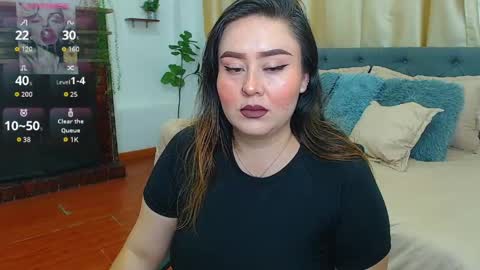 K H A I L A online show from June 7, 2:32 pm