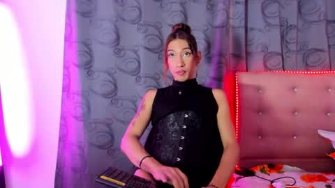 Snapshot of khandyz chatting on February 28, 10:22 pm Khandyz online show from February 28, 10:22 pm