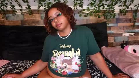 Khaya online show from October 8, 4:04 pm