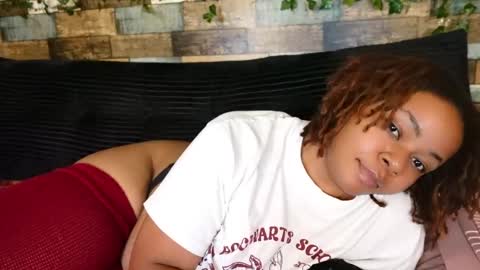 Khaya online show from October 9, 6:28 pm