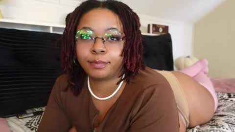 Snapshot of khayaparker chatting on February 25, 7:45 pm Khaya online show from February 25, 7:45 pm