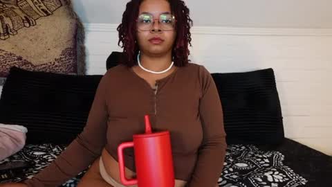 Snapshot of khayaparker chatting on April 26, 8:45 am Khaya online show from April 26, 8:45 am