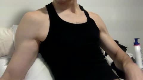 Snapshot of kheaven711 chatting on February 9, 6:56 pm Kheaven711 online show from February 9, 6:56 pm