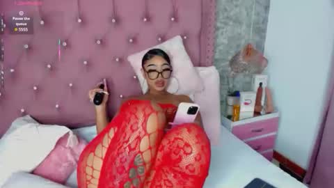 Khelany Isyy  online show from December 22, 2:47 pm