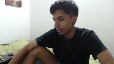 khevinlopezonig online show from December 27, 3:09 am