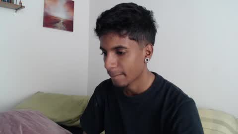 khevinlopezonig online show from December 28, 3:59 pm