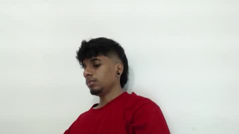 khevinlopezonig online show from December 23, 12:52 am