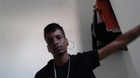 Snapshot of khevinlopezsinger chatting on August 1, 9:14 pm khevinlopezsinger online show from August 1, 9:14 pm