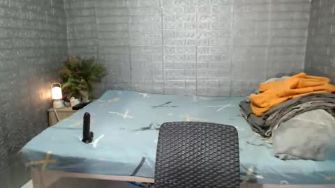 Snapshot of khimtemptress69 chatting on June 7, 9:02 am khimtemptress69 online show from June 7, 9:02 am