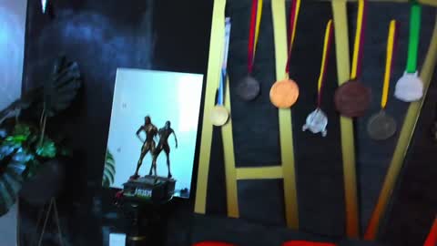    online show from December 28, 11:48 pm