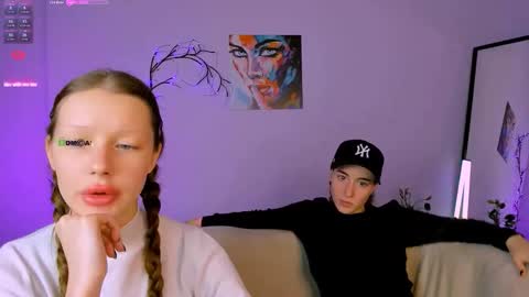 khloebeauty online show from October 19, 7:14 pm