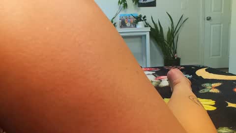 Khloe online show from July 31, 9:36 pm