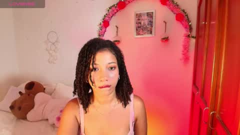 Snapshot of khoe_777 chatting on March 2, 7:15 am khoe 777 online show from March 2, 7:15 am