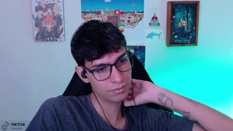 khozler_ online show from June 6, 2:16 am