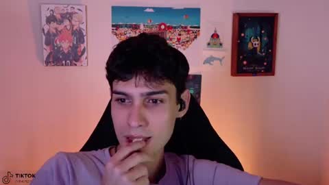 khozler_ online show from June 17, 2:03 am