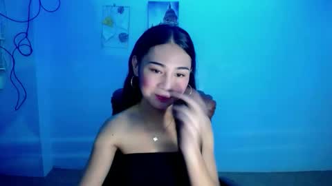 Kiana online show from November 17, 10:43 am