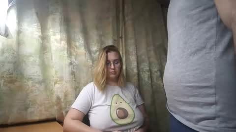 kianna_dior_ online show from January 9, 6:15 pm