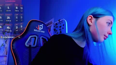 Kira online show from September 29, 8:57 pm